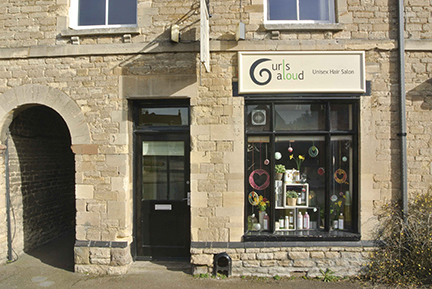 Curls Aloud Unisex Hair Salon
